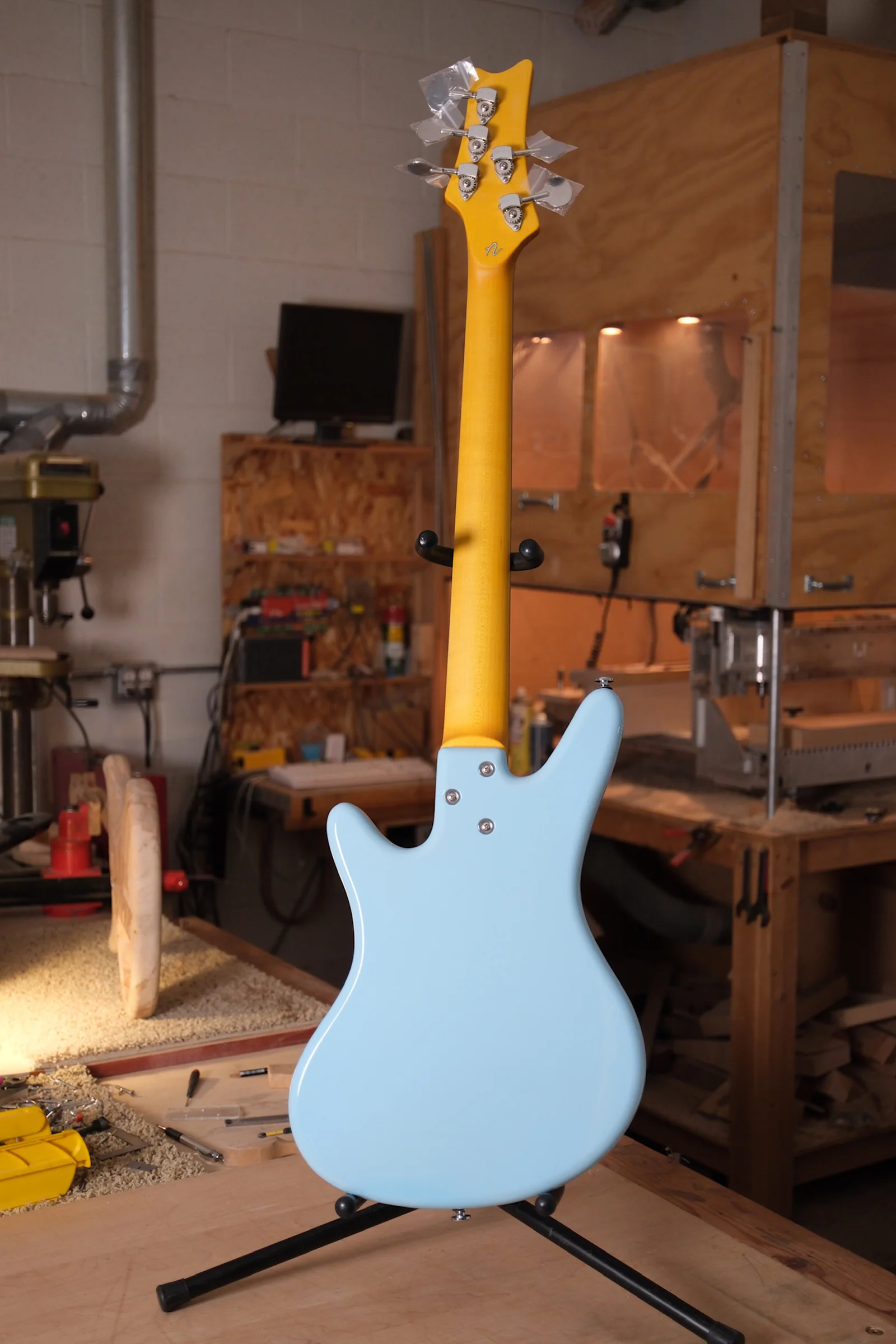 Acinonyx V Short Scale Bass Guitar - Daphne Blue - Image 3