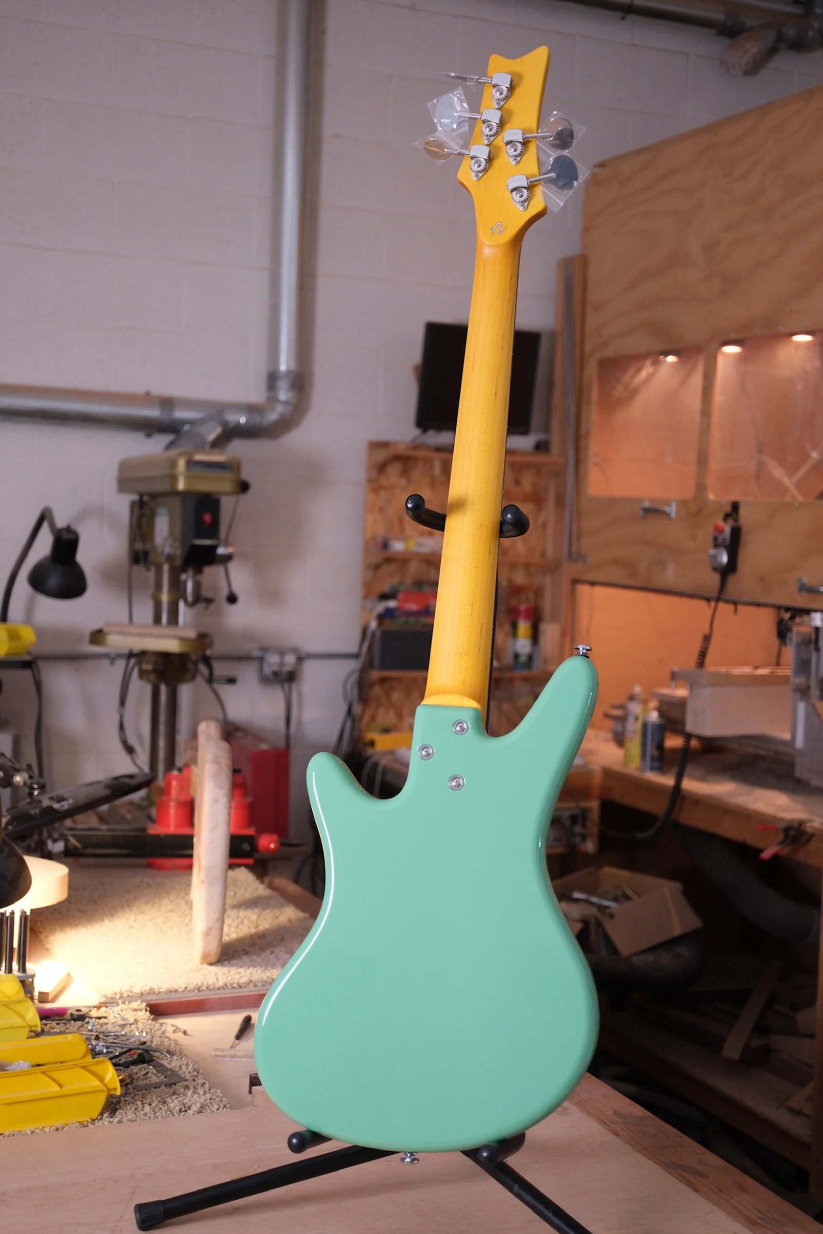Acinonyx V Short Scale Bass Guitar - Seafoam Green - Image 3