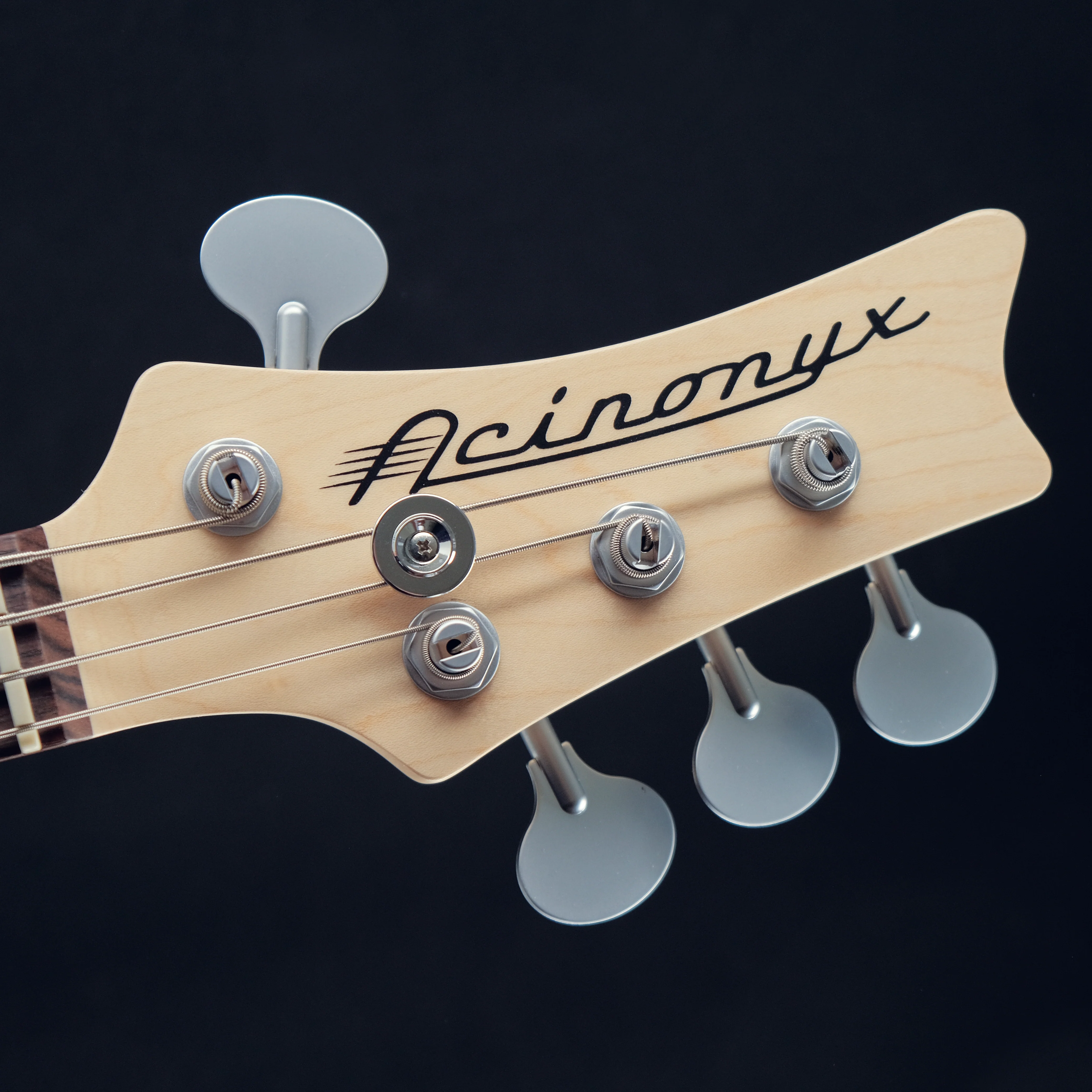 V2 Acinonyx Short Scale Bass - Image 6